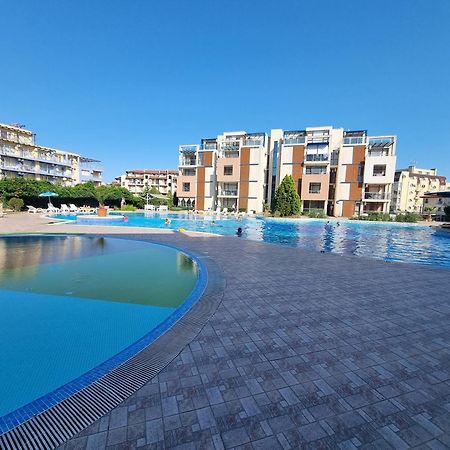 Studio Apartment With Balcony 300M From Beach Sunny Beach Exterior photo