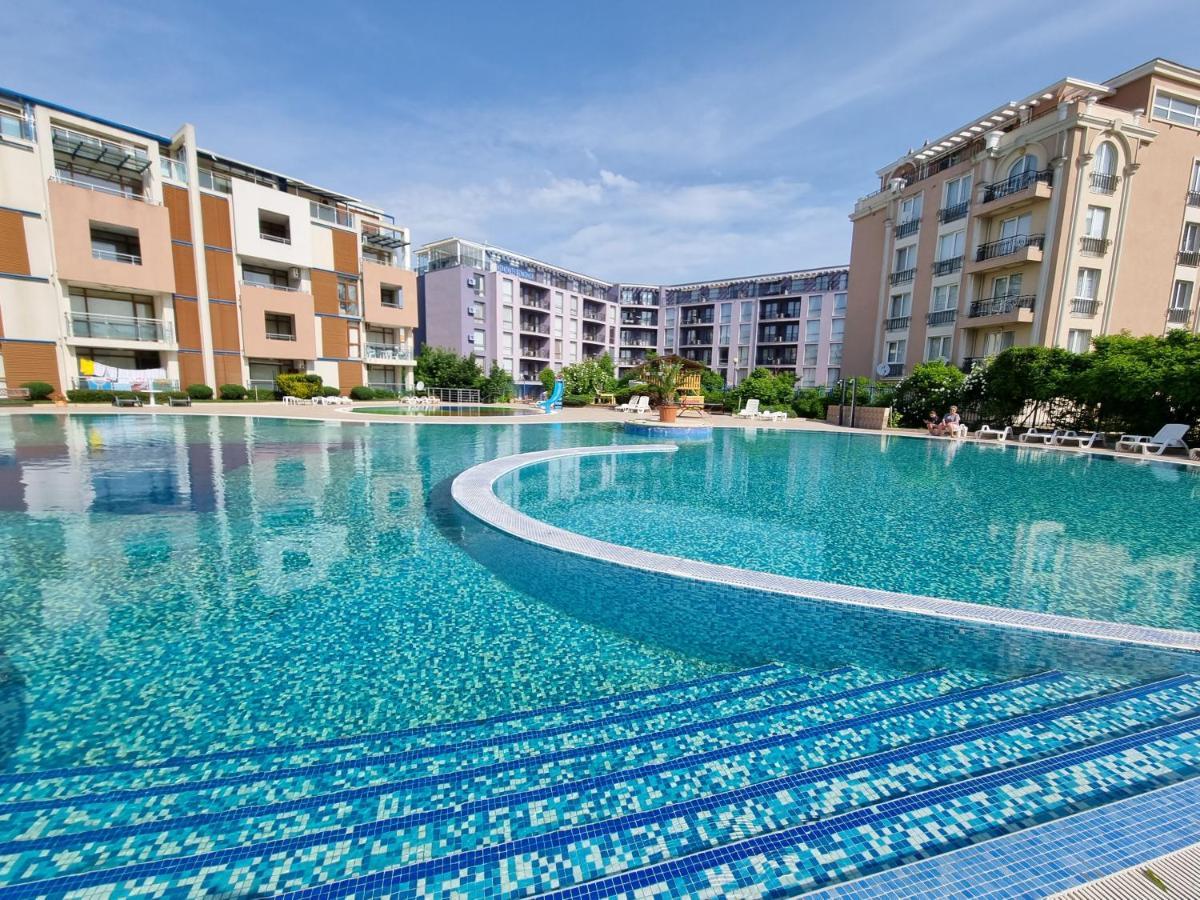 Studio Apartment With Balcony 300M From Beach Sunny Beach Exterior photo