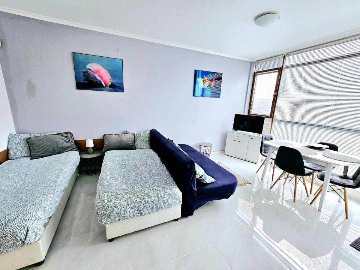 Studio Apartment With Balcony 300M From Beach Sunny Beach Exterior photo