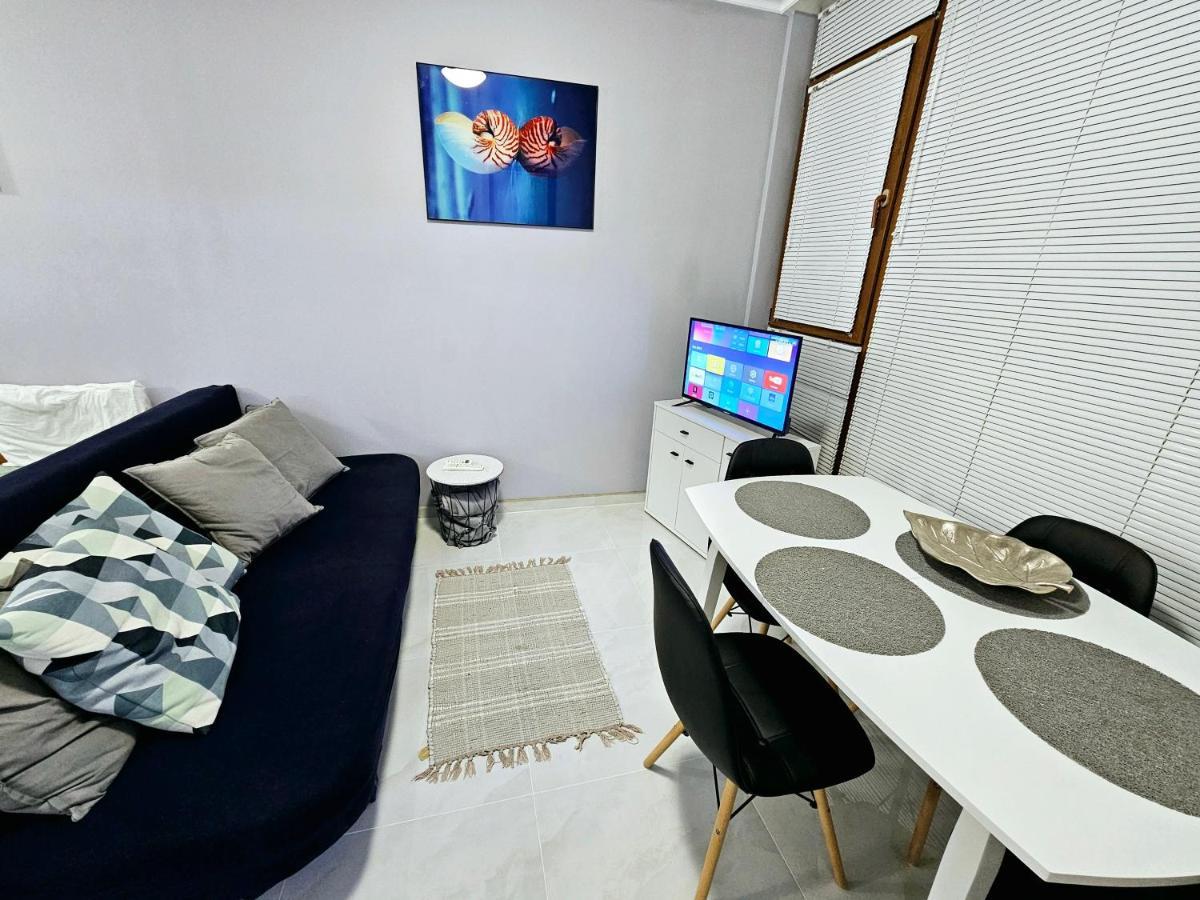Studio Apartment With Balcony 300M From Beach Sunny Beach Exterior photo